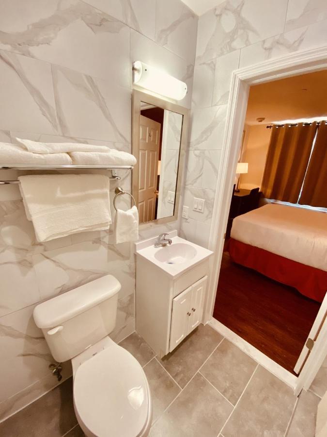 Quality Inn New York Esterno foto